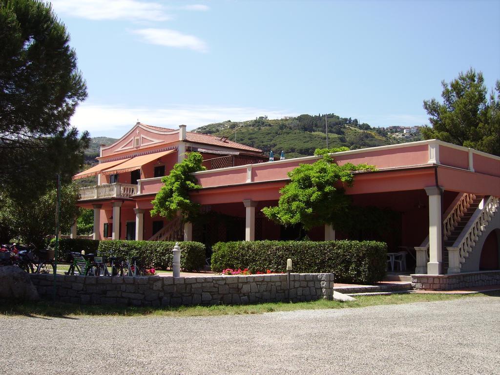 Pozzo Al Moro Village Marina di Campo Luaran gambar